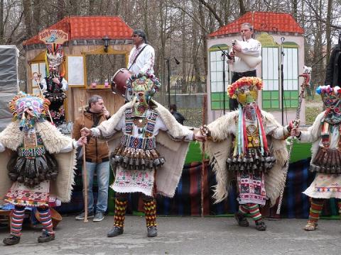 Kukeri à Straldzha en Bulgarie 